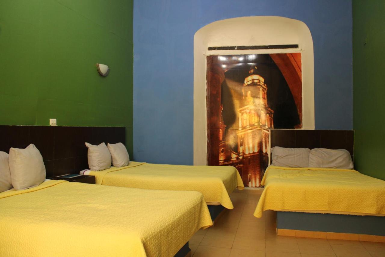 Hotel Guaranducha Inn แคมเปเช ภายนอก รูปภาพ