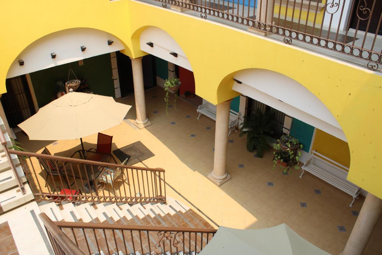 Hotel Guaranducha Inn แคมเปเช ภายนอก รูปภาพ