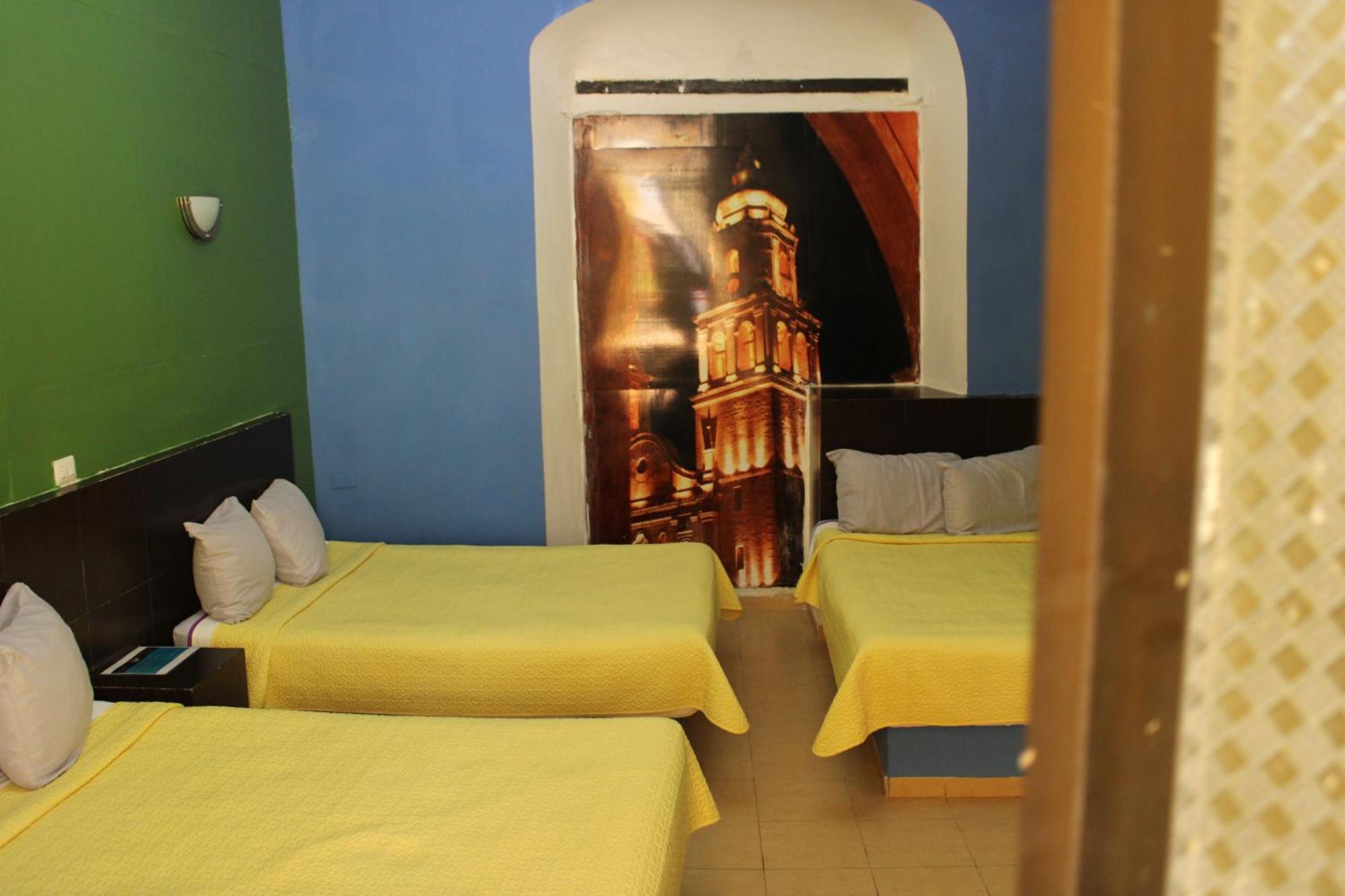 Hotel Guaranducha Inn แคมเปเช ห้อง รูปภาพ